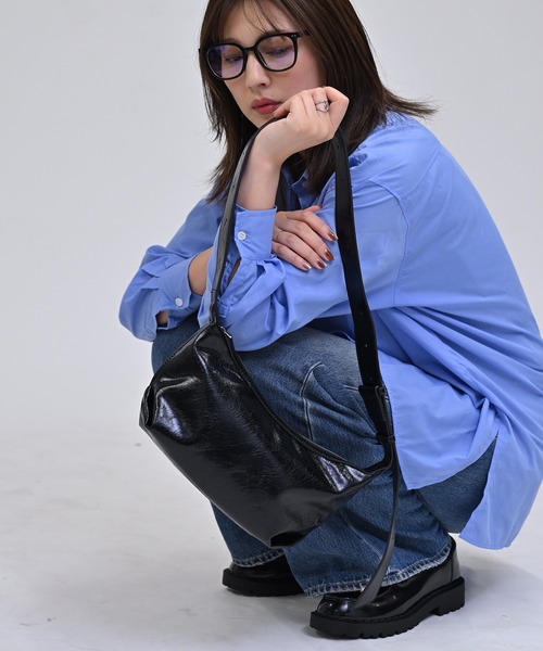 enlit(エンリット)の「【 enlit 】 クラックデザイン マルチウェイベルト ショルダーバッグ(ショルダーバッグ・レディース・アイボリー/ブラック/ベージュ/ブラウン/ダークブラウン/ボルドー・FREE)」の21枚目の写真