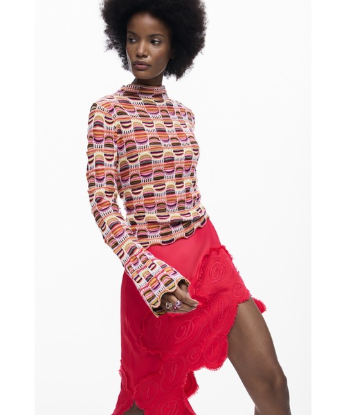 Desigual（デシグアル）の「マルチカラー 幾何学柄 タートルネック