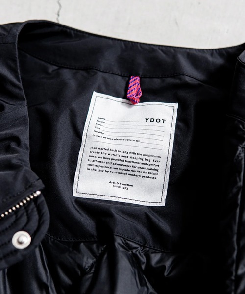 YDOT（ワイドット）の「【YDOT】COLLARLESS BOMBER DOWN JACKET（ダウンジャケット/コート・メンズ・セージグリーン/ブラック・M/L）」の9枚目の写真