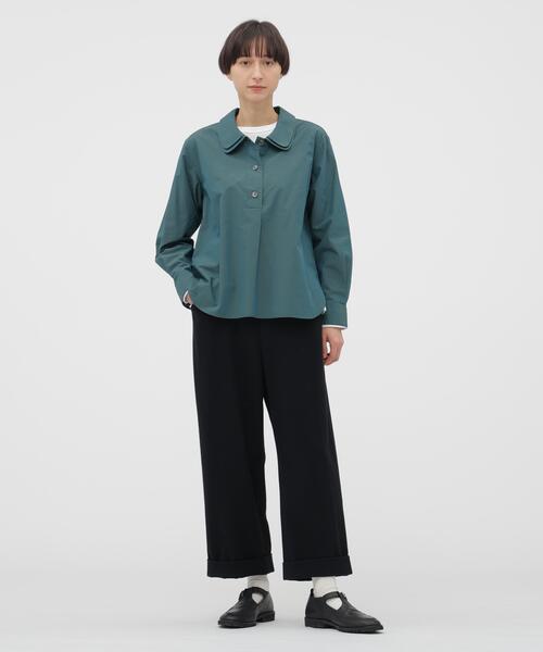 MARGARET HOWELL（マーガレットハウエル）の「CHAMBRAY COTTON POPLIN SHIRT（シャツ/ブラウス・レディース・グリーン/ベージュ系その他3・2/1）」の6枚目の写真
