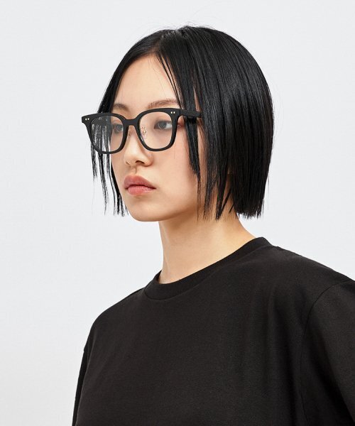 C WEAR BY THE GENIUS(シーウェアバイザジーニアス)の「オーバーサイズクロップTシャツブラック(Tシャツ/カットソー・レディース・その他・SMALL/MEDIUM/X-SMALL/X-LARGE/LARGE)」の2枚目の写真