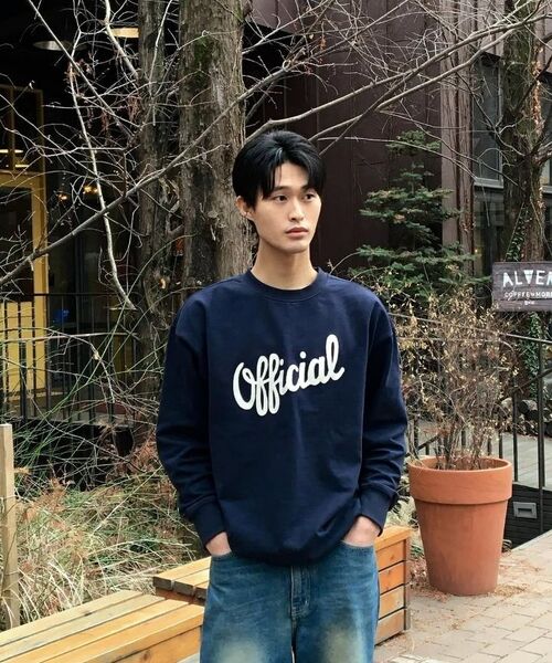KANEITEI(カネイテイ)の「OFFICIAL LETTERING EMBROIDERED CREWNECK (NAVY)(スウェット・レディース・ネイビー・MEDIUM/LARGE/X-LARGE)」の4枚目の写真