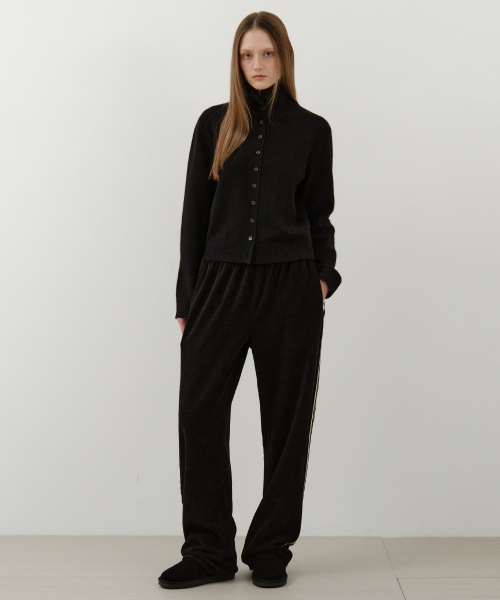 WEDNESDAYOASISFORWOMEN（ウェンズデー オアシス フォー ウーマン）の「ルネウールブレンドニットカーディガン_BLACK(WC25-KN50)（カーディガン/ボレロ・レディース・ブラック・OS）」の3枚目の写真