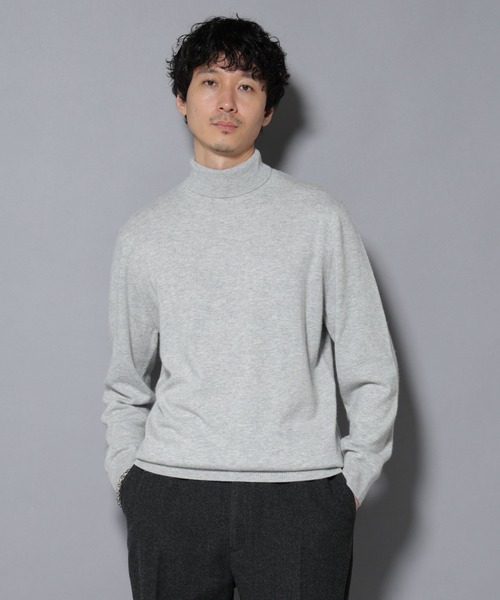 NANO universe(ナノユニバース)の「カシミヤミックスタートルネックニット(ニット/セーター・メンズ・グレー/ターコイズブルー/レッド/チャコール/ネイビー・L/M)」の2枚目の写真