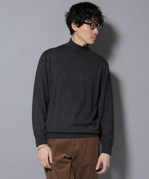 NANO universe(ナノユニバース)の「カシミヤミックスタートルネックニット(ニット/セーター・メンズ・グレー/ターコイズブルー/レッド/チャコール/ネイビー・L/M)」の13枚目の写真