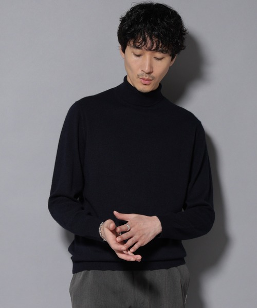 NANO universe(ナノユニバース)の「カシミヤミックスタートルネックニット(ニット/セーター・メンズ・グレー/ターコイズブルー/レッド/チャコール/ネイビー・L/M)」の20枚目の写真