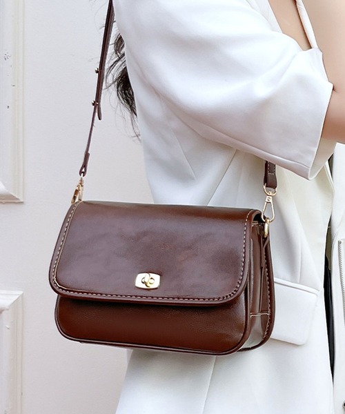 florist（フローリスト）の「2WAY レザータッチターンロックフラップショルダーバッグ/ハンドバッグ（ショルダーバッグ・レディース・ブラック/ブラウン/ワインレッド・FREE）」の13枚目の写真