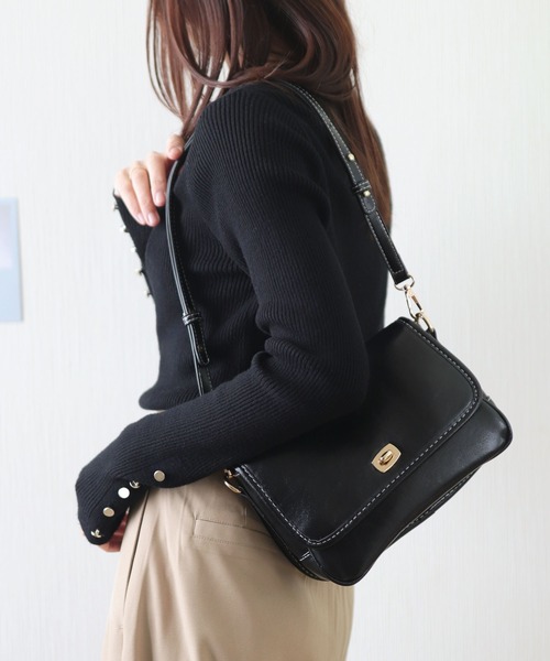 florist（フローリスト）の「2WAY レザータッチターンロックフラップショルダーバッグ/ハンドバッグ（ショルダーバッグ・レディース・ブラック/ブラウン/ワインレッド・FREE）」の4枚目の写真