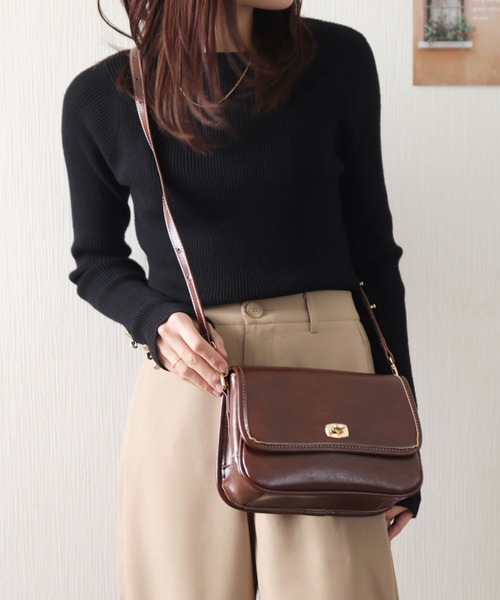 florist（フローリスト）の「2WAY レザータッチターンロックフラップショルダーバッグ/ハンドバッグ（ショルダーバッグ・レディース・ブラック/ブラウン/ワインレッド・FREE）」の7枚目の写真