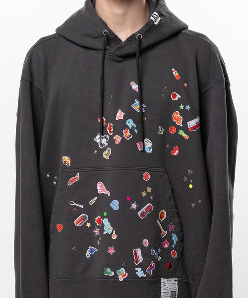 Maison MIHARA YASUHIRO（メゾンミハラヤスヒロ）の「Kids Sticker Printed Hoodie（スウェット・レディース・ホワイト/ブラック・38/36）」の12枚目の写真