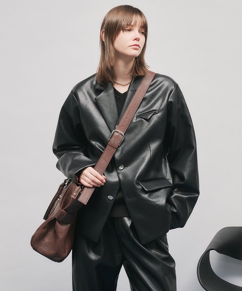 SELLE GLANT(セレグランテ)の「BELTED DESIGN 2WAY BAG/ベルテッドデザイン2WAYバッグ(トートバッグ・メンズ・ブラック/ダークブラウン・ONE SIZE)」の20枚目の写真