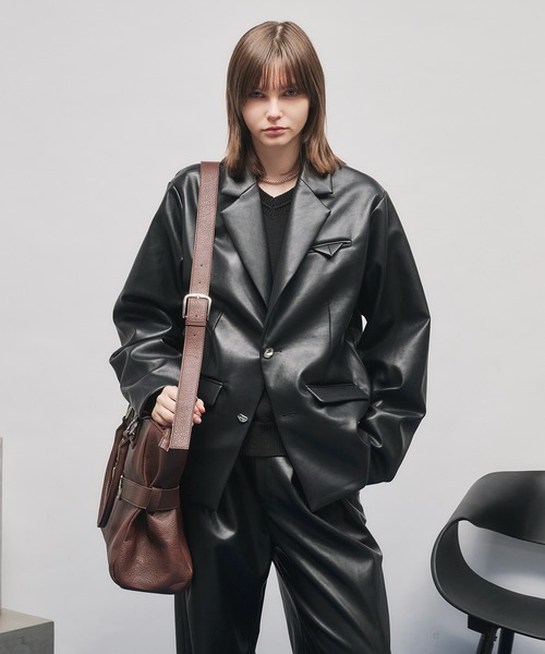 SELLE GLANT(セレグランテ)の「BELTED DESIGN 2WAY BAG/ベルテッドデザイン2WAYバッグ(トートバッグ・メンズ・ブラック/ダークブラウン・ONE SIZE)」の21枚目の写真
