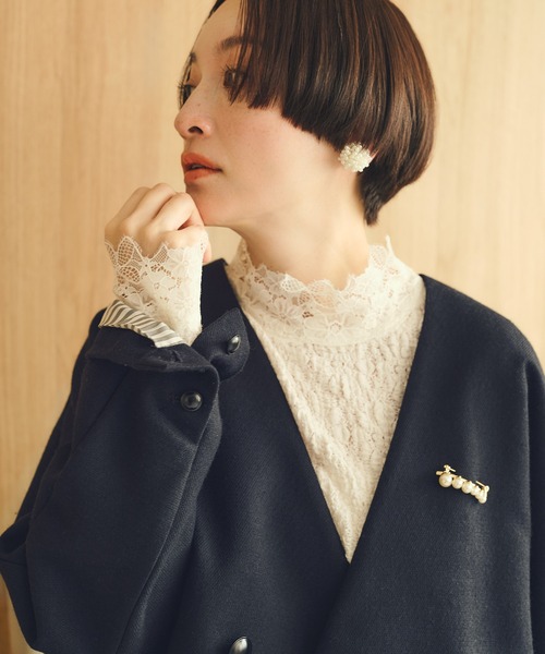 PUAL CE CIN（ピュアルセシン）の「パールフラワーイヤリング（イヤリング・レディース・オフホワイト・FREE）」の5枚目の写真