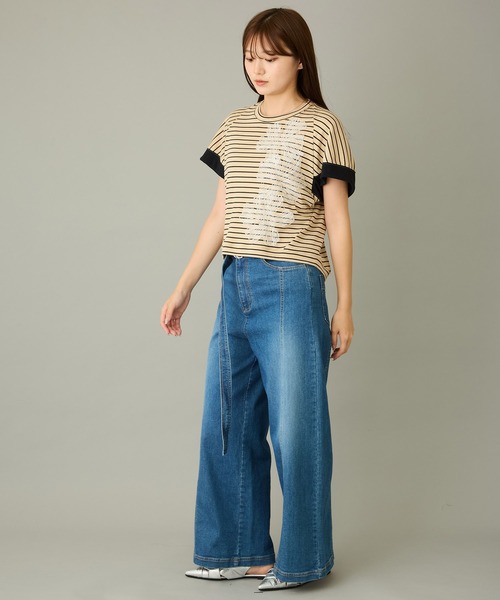 AVIE（アビィ）の「【mien】フラワーモチーフボーダーTee（Tシャツ/カットソー・レディース・ベージュ・38）」の9枚目の写真