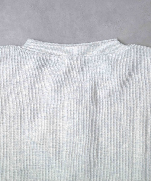 B.I.D.(ビーアイディー)の「《ワッフル ヘンリーネックロングスリーブTシャツ》(Tシャツ/カットソー・メンズ・ブラック/オートミール/オリーブ/ホワイト・MEDIUM/LARGE)」の13枚目の写真