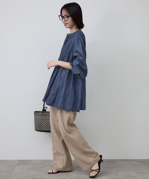 SLOBE IENA（スローブイエナ）の「LEDENIM ボサム ペプラムデニムブラウス（シャツ/ブラウス・レディース・ブラック/ネイビー・FREE）」の22枚目の写真