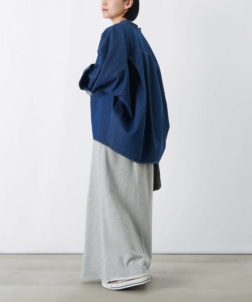 LUCA/LADY LUCK LUCA（ルカ/レディラックルカ）の「LC/LLL コクーンドルマンチュニックシャツ/デニムドルマンシャツ（シャツ/ブラウス・レディース・グレー/ブルー/サックスブルー・FREE）」の18枚目の写真