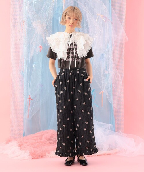 CAROLINA GLASER(カロリナ グレイサー)の「フラワー フリル パンツ(その他パンツ・レディース・ブラック/オフホワイト・SMALL/MEDIUM)」の21枚目の写真