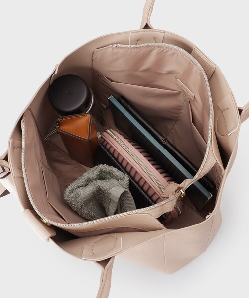 index（インデックス）の「ストライプスカーフ付きトートバッグ【A4サイズ】（トートバッグ・レディース・ベージュ/ブラック・00）」の9枚目の写真