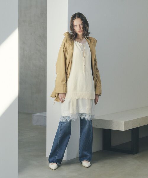 YECCA VECCA（イェッカヴェッカ）の「メリージェーンストラップパンプス（パンプス・レディース・シルバー/アイボリー/ブラック・24.5cm/22.5cm/23.5cm）」の7枚目の写真