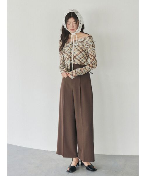 LAGUNAMOON（ラグナムーン）の「オフショルチュールタイブラウス（シャツ/ブラウス・レディース・イエロー/ブラウン/グレー・FREE）」の8枚目の写真