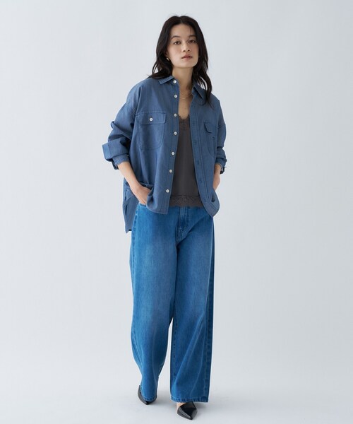 cloenc(クロエンス)の「【マシンウォッシュ】シアーデニムオーバーシャツ(シャツ/ブラウス・レディース・ブルー/ネイビー・02)」の12枚目の写真
