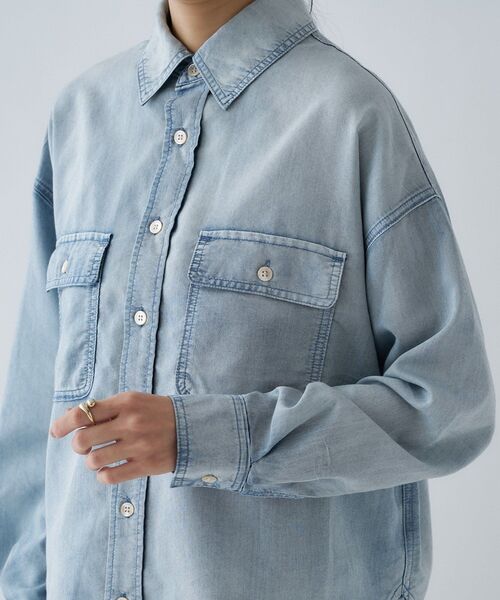 cloenc(クロエンス)の「【マシンウォッシュ】シアーデニムオーバーシャツ(シャツ/ブラウス・レディース・ブルー/ネイビー・02)」の22枚目の写真