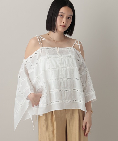 A part by（アパートバイ）の「【着方2WAY】エンブロイダリーマルチキャミブラウス（シャツ/ブラウス・レディース・ブラック/オフホワイト・FREE）」の10枚目の写真