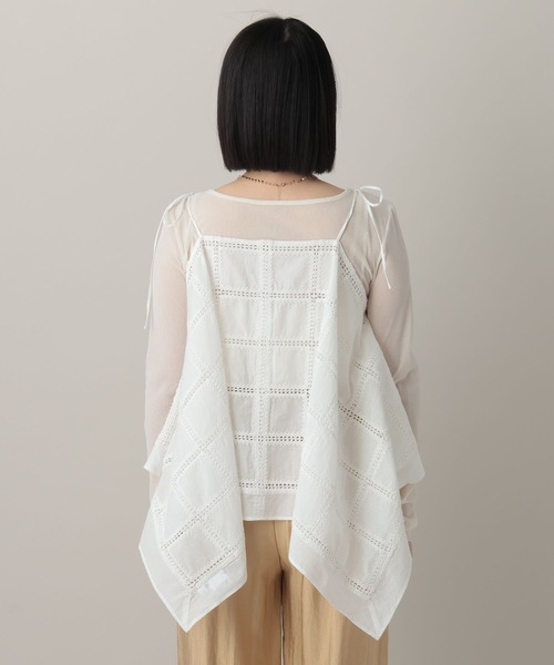 A part by（アパートバイ）の「【着方2WAY】エンブロイダリーマルチキャミブラウス（シャツ/ブラウス・レディース・ブラック/オフホワイト・FREE）」の22枚目の写真