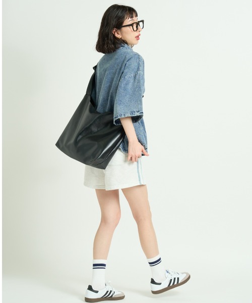 A.D.C.L.(エーディーシーエル)の「デニムサイドライン トラックショートパンツ(その他パンツ・レディース・杢グレー・M/L)」の9枚目の写真