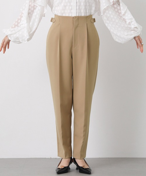 Gready Brilliant（グレディブリリアン）の「Ｗクロスハイウエストテーパードパンツ（その他パンツ・レディース・ブラック/キャメル・38/36/34）」の16枚目の写真