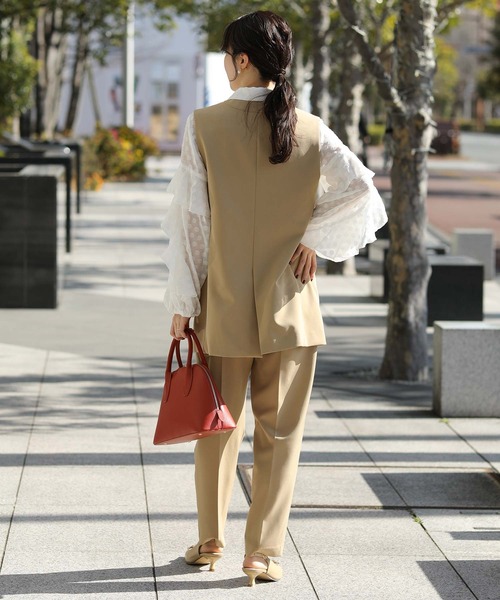 Gready Brilliant（グレディブリリアン）の「Ｗクロスハイウエストテーパードパンツ（その他パンツ・レディース・ブラック/キャメル・38/36/34）」の13枚目の写真