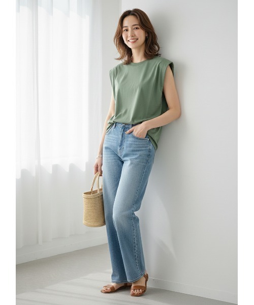 Belta attrice(ベルタアトリーチェ)の「【接触冷感】シルケットコットン100 ショルダータック クルーネックノースリーブカットソー/袖なし(タンクトップ・レディース・カーキ/ブラック/グレー/ホワイト・FREE)」の16枚目の写真