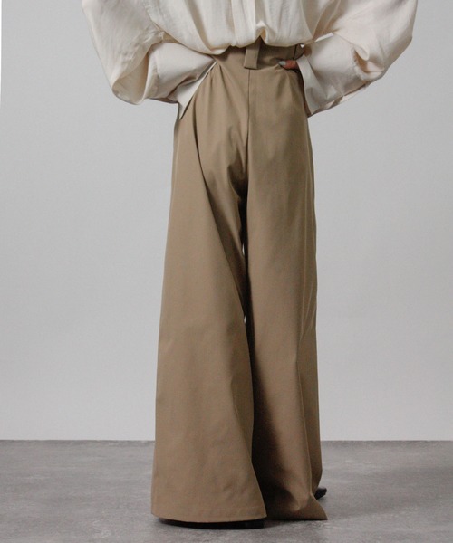 Social GIRL（ソーシャルガール）の「2026SS ハイウエストタックワイドパンツ スラックスパンツ（スラックス・レディース・ベージュ/オフホワイト/ブラック・M/L）」の19枚目の写真