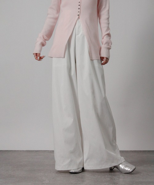 Social GIRL（ソーシャルガール）の「2026SS ハイウエストタックワイドパンツ スラックスパンツ（スラックス・レディース・ベージュ/オフホワイト/ブラック・M/L）」の11枚目の写真