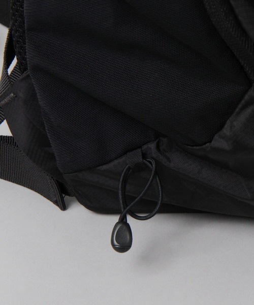 JEANASIS（ジーナシス）の「【SALOMON】TRAILBLAZER 10/657703（バックパック/リュック・レディース・ブラウン/ブラック・FREE）」の12枚目の写真