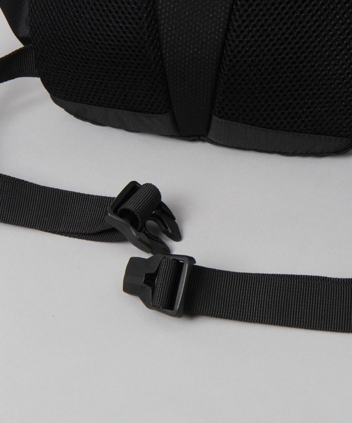 JEANASIS（ジーナシス）の「【SALOMON】TRAILBLAZER 10/657703（バックパック/リュック・レディース・ブラウン/ブラック・FREE）」の18枚目の写真