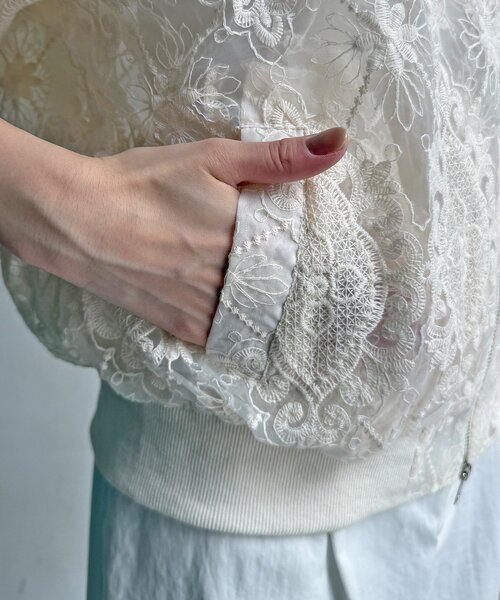 DouDou（ドゥドゥ）の「【WEB限定】チュールレースブルゾン（その他アウター・レディース・ブラック/アイボリー・FREE）」の20枚目の写真