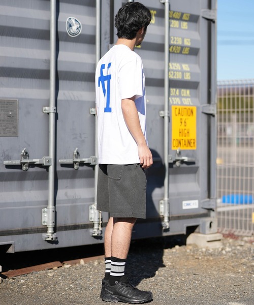 NEW ERA(ニューエラ)の「NEW ERA/ニューエラ 半袖 Tシャツ バックプリント コットン Upside Down ロサンゼルス・ドジャース(Tシャツ/カットソー・メンズ・ホワイト/ブラック・XL/XXL/M/L)」の8枚目の写真