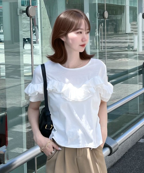 CHARME BY MICOLA(シャルムバイミコラ)の「ラッフルティアードフリルTシャツ(Tシャツ/カットソー・レディース・ホワイト・SMALL/MEDIUM/LARGE)」の5枚目の写真