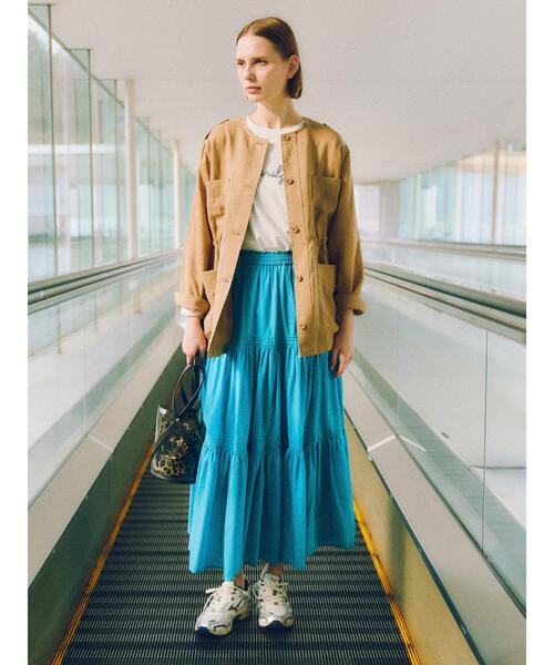 Te chichi(テチチ)の「ノーカラーサファリジャケット《2026 spring catalog item》(ノーカラージャケット・レディース・ベージュ/ネイビー/ブラウン・F)」の4枚目の写真