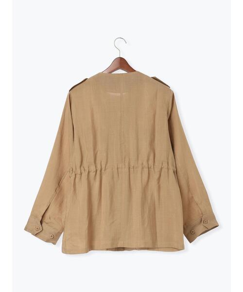 Te chichi(テチチ)の「ノーカラーサファリジャケット《2026 spring catalog item》(ノーカラージャケット・レディース・ベージュ/ネイビー/ブラウン・F)」の20枚目の写真