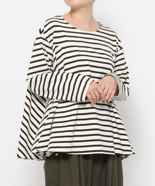 studio CLIP（スタディオクリップ）の「【SUNAOKUWAHARA】タックフレアプルオーバー（Tシャツ/カットソー・レディース・その他2/その他1/ブルー・FREE）」の7枚目の写真