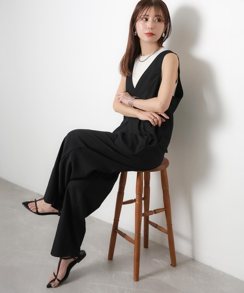 Riberry(リベリー)の「Vネックサロペット(サロペット/オーバーオール・レディース・ブラック・FREE)」の5枚目の写真
