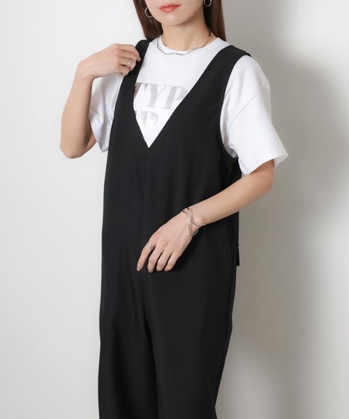 Riberry(リベリー)の「Vネックサロペット(サロペット/オーバーオール・レディース・ブラック・FREE)」の15枚目の写真