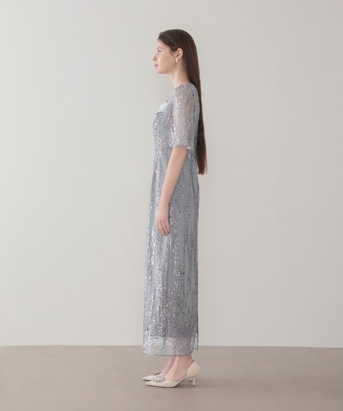 Leja（レジャ）の「【LEJA】デコルテデザインフレアスリーブスパンコールIラインワンピースドレス美脚効果結婚式 パーティードレス 成人式 二次会 同窓会 お呼ばれ オケージョン 20代 30代（ドレス・レディース・ブラック/グレー・SMALL/MEDIUM）」の7枚目の写真