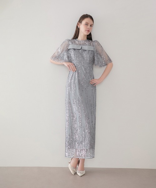 Leja（レジャ）の「【LEJA】デコルテデザインフレアスリーブスパンコールIラインワンピースドレス美脚効果結婚式 パーティードレス 成人式 二次会 同窓会 お呼ばれ オケージョン 20代 30代（ドレス・レディース・ブラック/グレー・SMALL/MEDIUM）」の15枚目の写真