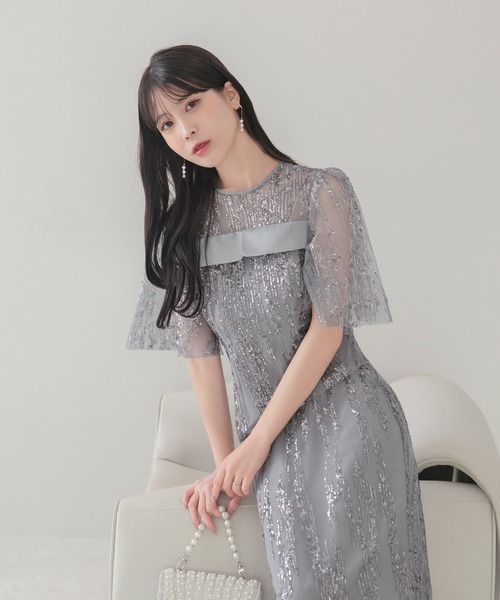 Leja（レジャ）の「【LEJA】デコルテデザインフレアスリーブスパンコールIラインワンピースドレス美脚効果結婚式 パーティードレス 成人式 二次会 同窓会 お呼ばれ オケージョン 20代 30代（ドレス・レディース・ブラック/グレー・SMALL/MEDIUM）」の11枚目の写真