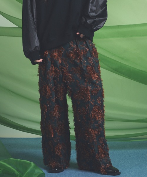 MAISON SPECIAL（メゾンスペシャル）の「《UNISEX》All-over Cut Jacquard Pattern Prime-Wide Two-tuck Pants/総柄カットジャガードプライムワイド2タックパンツ【MAISON SPECIAL/メゾンスペシャル】（その他パンツ・メンズ・サックスブルー/ブラック・2/1/0）」の2枚目の写真