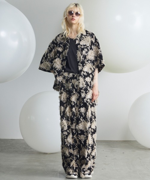 MAISON SPECIAL（メゾンスペシャル）の「《UNISEX》All-over Cut Jacquard Pattern Prime-Wide Two-tuck Pants/総柄カットジャガードプライムワイド2タックパンツ【MAISON SPECIAL/メゾンスペシャル】（その他パンツ・メンズ・サックスブルー/ブラック・2/1/0）」の4枚目の写真